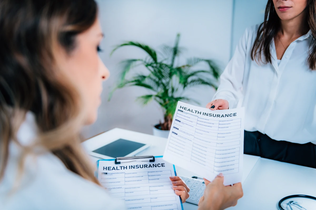Maîtrisez l'art de négocier votre assurance habitation : conseils d'expert pour optimiser votre contrat